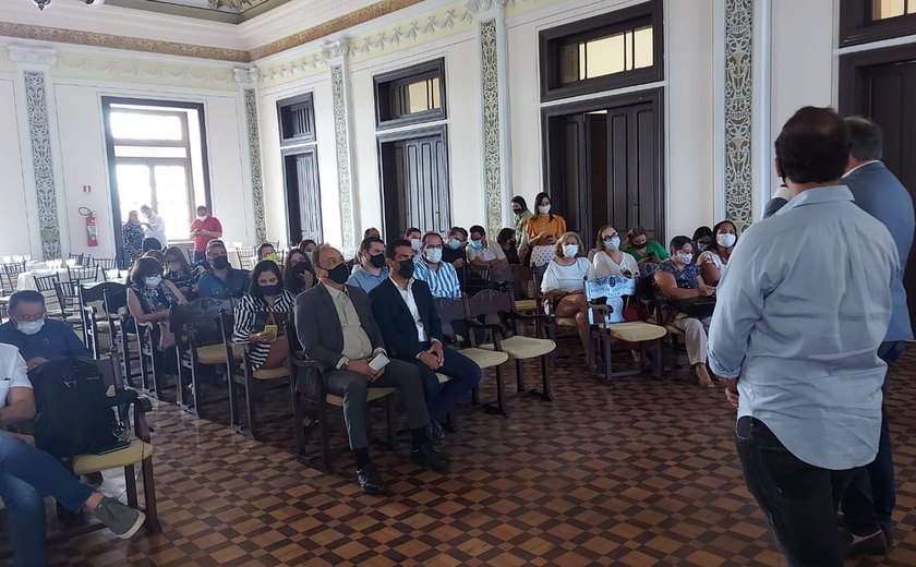 ‘Passaporte da vacina' será exigido pelo setor de eventos em plano de retomada nesta segunda-feira (20)
