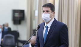 “Vamos exigir medidas compensatórias para os aposentados”, diz deputado