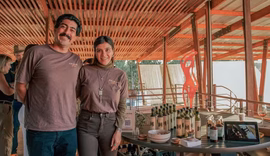 Casal transforma olival abandonado em azeite premiado no exterior