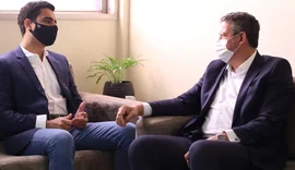 JHC e Arthur Lira vão consolidar aliança com nomes no 1º escalão de Maceió