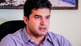 Rui Palmeira deixa Maceió sem recursos federais