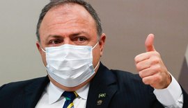 Exército decide não punir Pazuello por participação em ato político com Bolsonaro