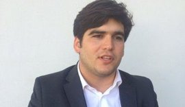 Santa Ritta diz ter sofrido uma ‘inquisição digital’ com sua ignorância sobre o uso da suástica