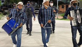 Banda da Guarda alegra a noite de moradores e pedestres com muito forró