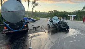 Sargento da PM morre em acidente entre carro e caminhão na BR-104 em Branquinha