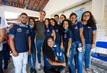 Rafael Brito propõe Pé-de-Meia para todos os alunos do ensino médio público