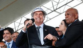 Em visita ao Nordeste, chef é obrigado a provar comida antes de Bolsonaro