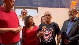 Bolsonaristas são acusados de destruir carrinho de ambulante que defendeu Lula, na Ponta Verde