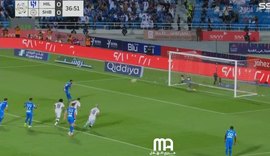 Neymar perde pênalti e web não perdoa; confira