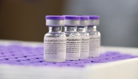 Alagoas vai receber 97.110 doses de vacinas contra a Covid-19 esta terça (19)