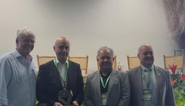 Primeiro dia do XL Simpósio da Cana-de-açúcar de Alagoas homenageia personalidades importantes do setor sucroenergético do estado