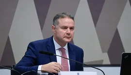 Renan Filho endurece discurso e pressiona Lira a votar isenção do IR