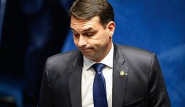 Flávio Bolsonaro é denunciado pelo MP do Rio de Janeiro