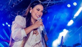 Em crise com Simaria, Simone caminha para o gospel e já tem louvor gravado
