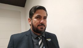 Vereador denuncia desperdício na Secretaria de Saúde