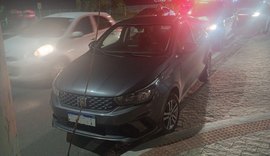 Homem é detido após dirigir embriagado e tentar fugir da polícia na Jatiúca