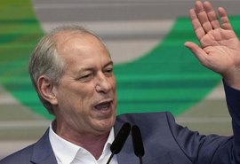 Presidente do PSDB no Ceará confirma entrada de Ciro Gomes no partido