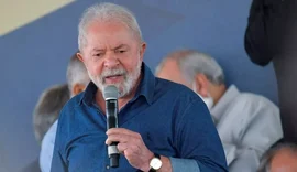 Em discurso, Lula diz que líquido jogado por drone em apoiadores era agrotóxico e não fezes