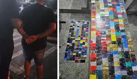 Polícia prende homem com 452 cartões no Sambódromo em SP