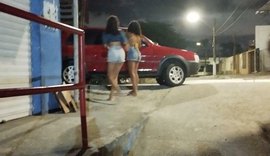 Homem é morto a tiros dentro de carro na Gruta de Lourdes