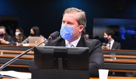 Marx Beltrão diz que vai se opor ao veto presidencial do reajuste salarial de agentes da saúde
