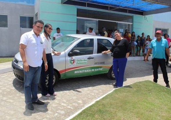 Prefeitura entrega veículo e aparelhos tecnológicos para a saúde