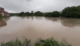 Nível do Rio Camaragibe recua e Defesa Civil descarta alerta de inundação