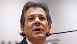 Haddad rebate Bolsonaro: “Nem foi julgado e está pedindo perdão”
