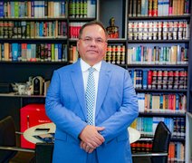 Professor e advogado Fernando Maciel lançará livro na Bienal de Alagoas