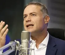 Renan Filho critica desorganização da extrema-direita e falta de projeto nacional