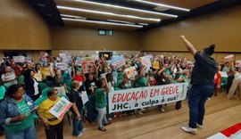 Justiça determina suspensão da greve dos profissionais da educação de Maceió e estabelece pena de multa diária