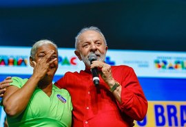 Lei que amplia direito à cirurgia reparadora da mama é sancionada no Brasil
