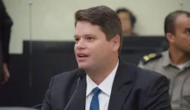 Davi Davino Filho cresce e já alcança mesmo percentual de Rodrigo Cunha