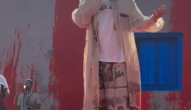 Estilista de Maceió assina figurino de João Gomes em show no Rio de Janeiro