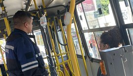 Em Maceió, estudante sofre mal súbito e desmaia em ônibus