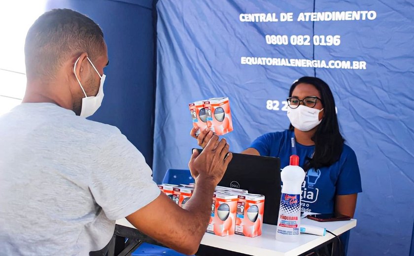Moradores de Pilar são contemplados com ação de cadastro na Tarifa Social