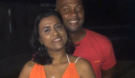 Mulher morre com golpes de marreta pelo esposo na frente das filhas em Salvador