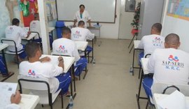 Reeducandos fazem Exame Supletivo do Ensino Fundamental em presídios