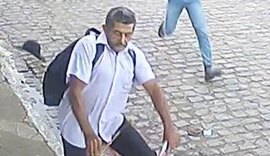 Vídeo: Idoso é brutalmente assassinado com golpes de foice, no interior de AL
