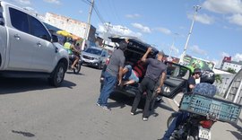 Cambistas são presos por vender ingresso para final do Alagoano por R$100
