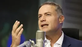 Renan Filho critica desorganização da extrema-direita e falta de projeto nacional