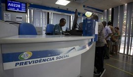 Congresso derruba veto de Bolsonaro e mantém suspensa prova de vida do INSS até o fim do ano