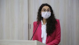Em pauta no STF, Teca Nelma se posiciona contra abate de animais em situação de maus-tratos