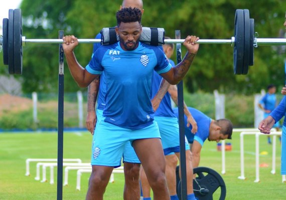 Diretor do CSA fala sobre renovação de contratos