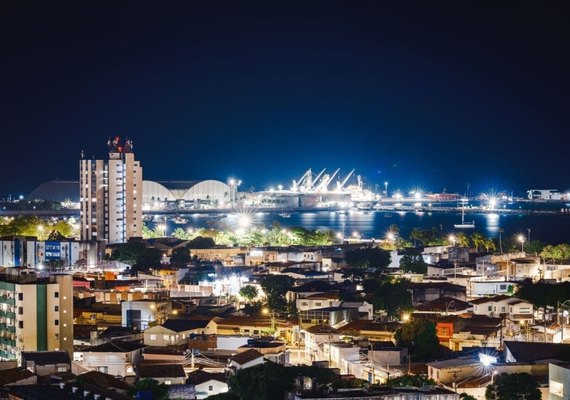 Maceió celebra crescimento de 325% em pontos de LED e avança rumo à cobertura total