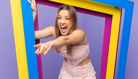 Beatriz, do BBB24, atinge a marca de 3 milhões de seguidores no Instagram
