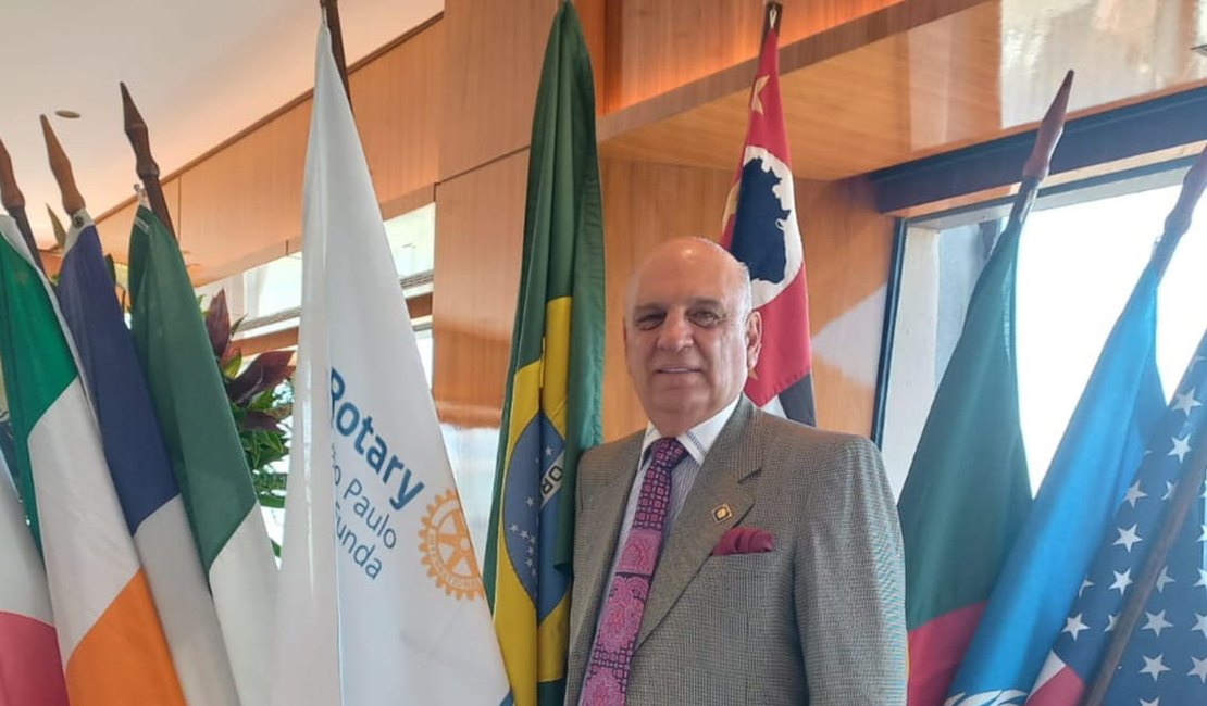 Cesar Romão realiza palestra no Rotary Club São Paulo Barra Funda