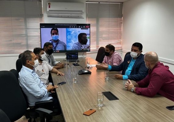 Presidente da CPLA participa de reunião para discutir fornecimento de energia da UBL