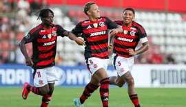 Site vaza terceira camisa do Flamengo para temporada; confira