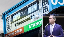 Marx Beltrão cobra redução imediata do valor da gasolina: “Se a Petrobras baixou, o preço precisa cair na bomba também”